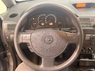 Opel Meriva 1.6 16V MPV picture 16