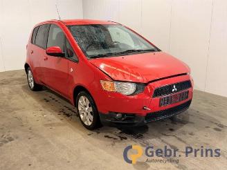 Vrakbiler auto Mitsubishi Colt Colt (Z2/Z3), Hatchback, 2004 / 2012 1.3 16V 2011/7