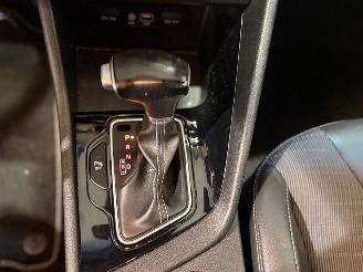 Kia Niro 1.6 GDI Hybrid SUV picture 13