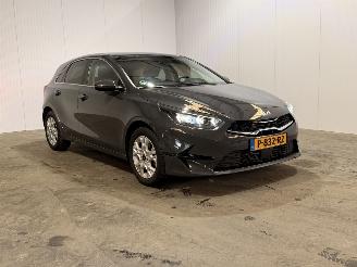 Schadeauto Kia Ceed 1.5 T-GDi DynamicPlusLine 2022/5