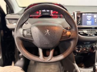 Peugeot 208 1.0 Vti 12V PureTech Hatchback  Benzine picture 15