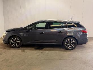 Renault Mégane 1.3 TCE 140 16V picture 2