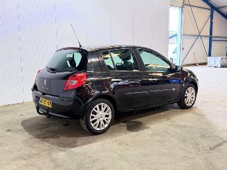 Renault Clio 2.0-16V Dynamique S picture 3