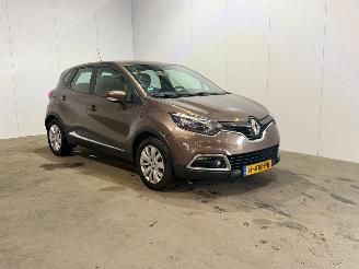 Voiture accidenté Renault Captur 0.9 TCe Expression 2013/11