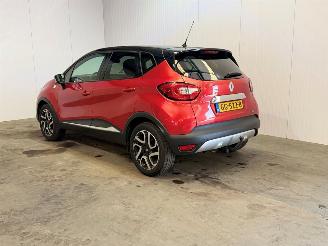 Damaged car Renault Captur 0.9 TCe Helly Hansen 2015/5