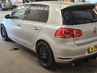 Volkswagen Golf 2.0 GTI 155KW 5D picture 5