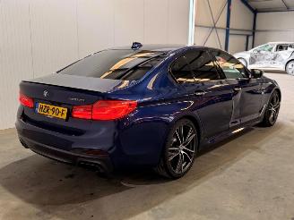 BMW 5-serie M550i xDrive High Executive picture 3