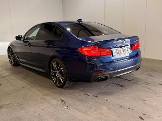 BMW 5-serie M550i xDrive High Executive picture 5