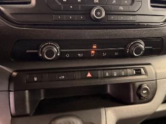 Peugeot Expert 2.0 Blue HDi 120 16V picture 13