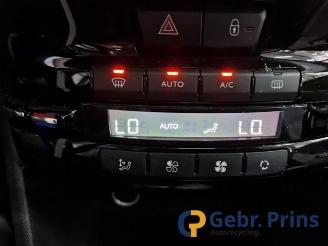 Peugeot 2008 2008 (CU), MPV, 2013 / 2019 1.2 Vti 12V PureTech 82 picture 14