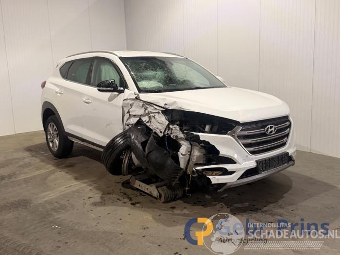 Hyundai Tucson Tucson (TL), SUV, 2015 1.6 GDi 16V 2WD