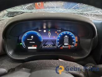 Toyota Yaris Cross Yaris Cross (PB1/PJ1), SUV, 2020 1.5 12V Hybrid 130 picture 12