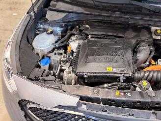 Kia Niro 1.6 GDi Hybrid DynamicLine picture 10