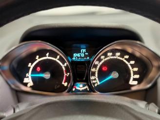 Ford B-Max 1.0 EcoBoost Titanium picture 11