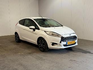 damaged passenger cars Ford Fiesta 1.6 TDCi Lease Titanium 2014/10