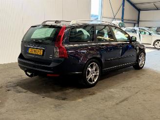 Volvo V-50 1.6D S/S Summum picture 3