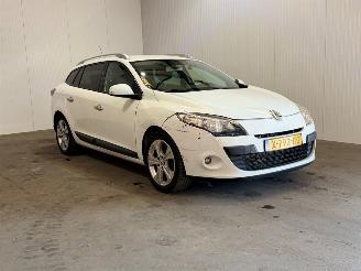 uszkodzony samochody osobowe Renault Mégane 1.4 TCe Dynamique 2010/12
