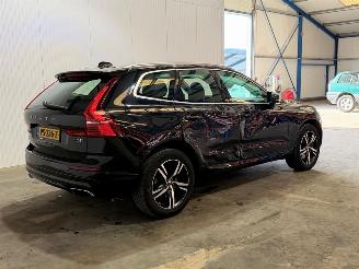 Volvo Xc-60 2.0 T5 AWD R-Design picture 3