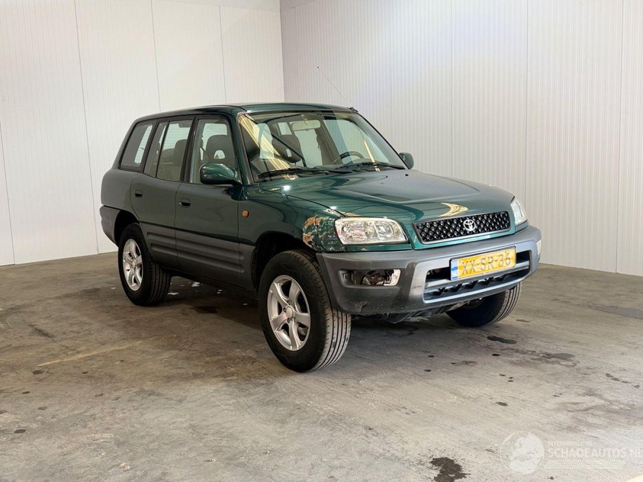Toyota Rav-4 2.0i Wagon