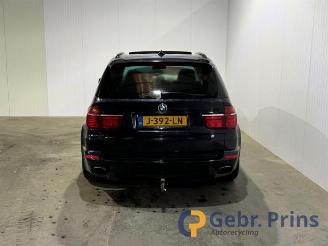 Vrakbiler auto BMW X5 X5 (E70), SUV, 2006 / 2013 xDrive 50i 4.4 V8 32V 2011/10