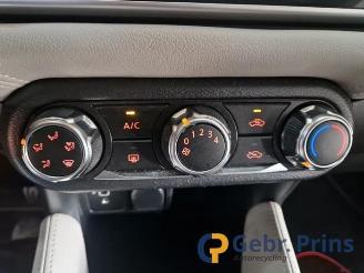 Nissan Micra Micra (K14), Hatchback, 2016 / 2025 1.0 IG-T 92 picture 13