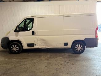 Peugeot Boxer 330 2.2 HDI L2H1 Profit+ picture 6
