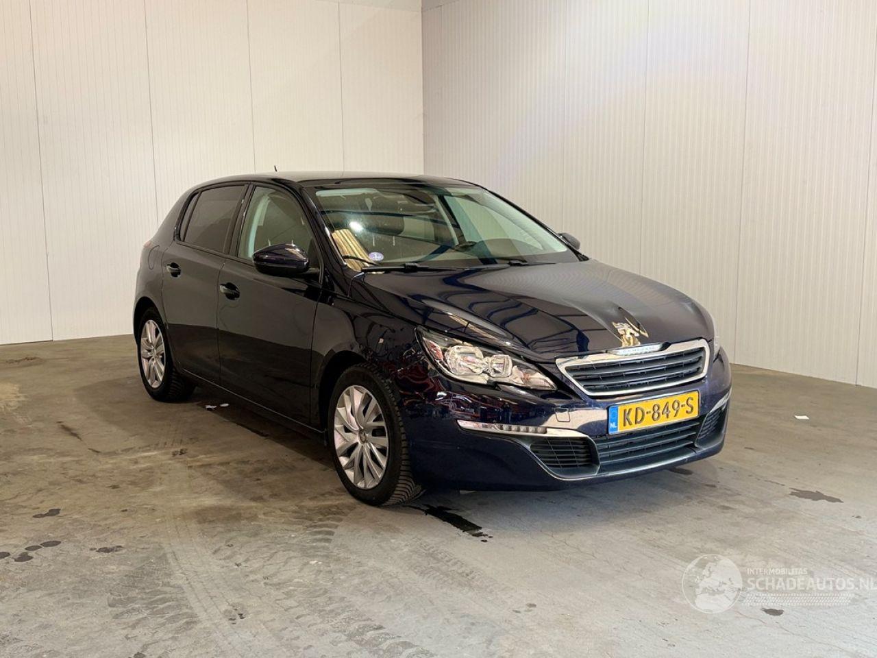 Peugeot 308 1.2 PureTech Blue Lease Executive