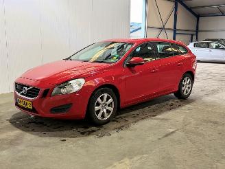 Volvo V-60 1.6 T3 Kinetic picture 7