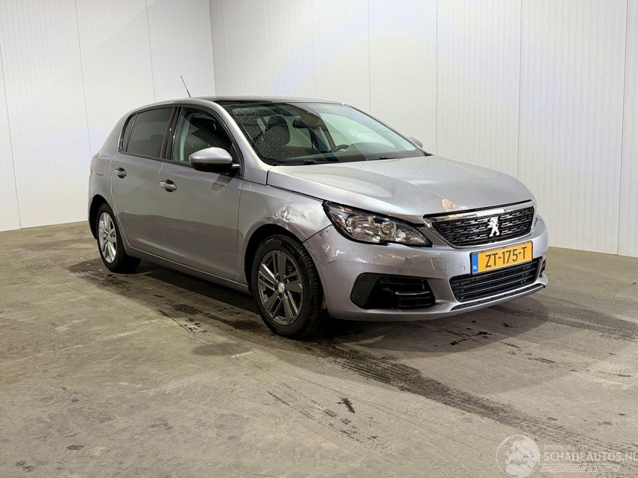 Peugeot 308 1.2 PureTech Blue Lease Executive