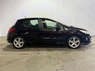 Peugeot 308 1.6 THP XT picture 2