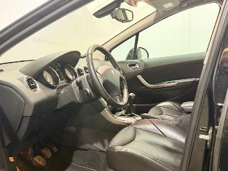 Peugeot 308 1.6 THP XT picture 9