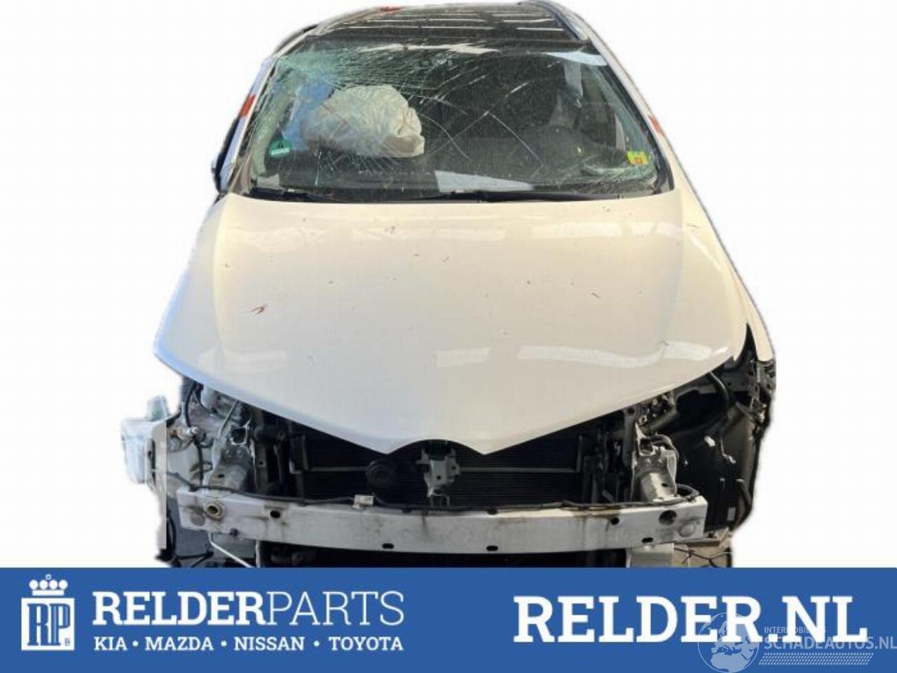 Toyota Auris Touring Sports Auris Touring Sports (E18), Combi, 2013 / 2018 1.8 16V Hybrid