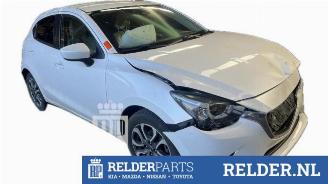 demontáž osobní automobily Mazda 2 2 (DJ/DL), Hatchback, 2014 1.5 SkyActiv-G 90 2016/3