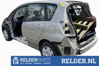 Toyota Corolla-verso Corolla Verso (E12), MPV, 2001 / 2004 2.0 D-4D 16V 90 picture 6