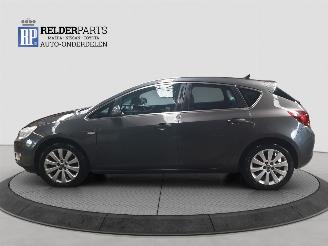 Opel Astra 1.4 TURBO picture 2