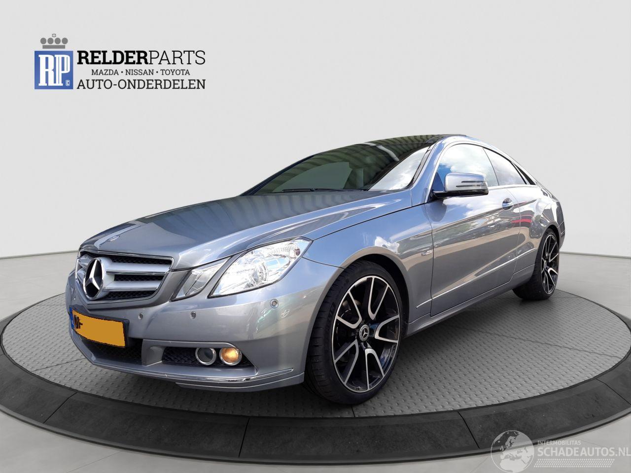Mercedes E-klasse 260 CGI COUPE