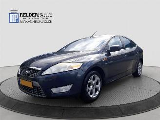 Schadeauto Ford Mondeo 2.0 16V 2009/11