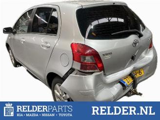 Toyota Yaris Yaris II (P9), Hatchback, 2005 / 2014 1.33 16V Dual VVT-I picture 4