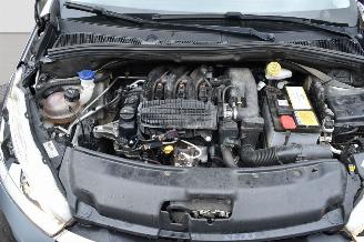 Peugeot 208 1.2 VVTI picture 16