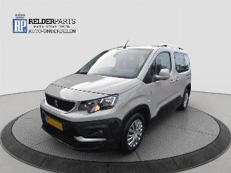 uszkodzony samochody osobowe Peugeot Rifter 1.2 PURETECH 2019/3