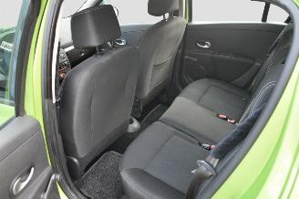 Renault Clio 1.2 16V picture 16