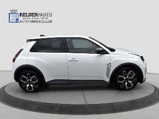 Renault 5 COMFORT RANGE TECHNO  52KWH picture 6