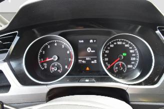 Volkswagen Touran 1.5 TSI picture 11