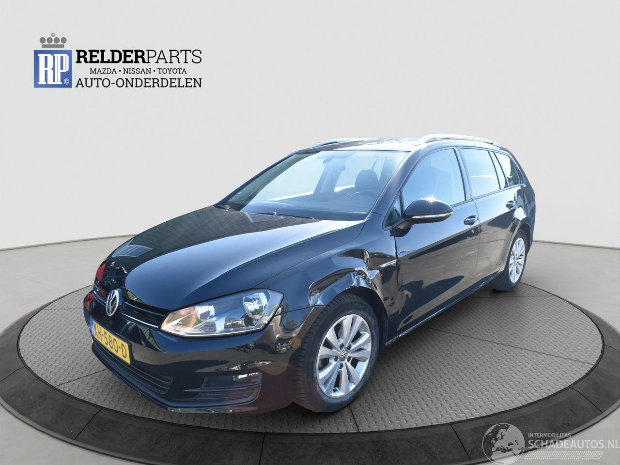 Volkswagen Golf 1.0 TSI