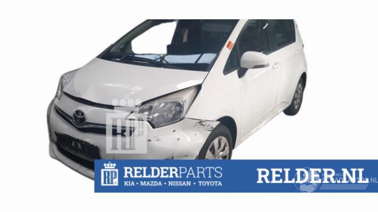 Toyota Verso S Verso S, MPV, 2010 / 2016 1.33 16V Dual VVT-I