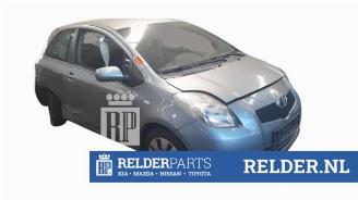 Toyota Yaris Yaris II (P9), Hatchback, 2005 / 2014 1.3 16V VVT-i picture 8