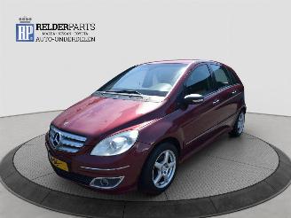 uszkodzony samochody osobowe Mercedes B-klasse 170 2006/1