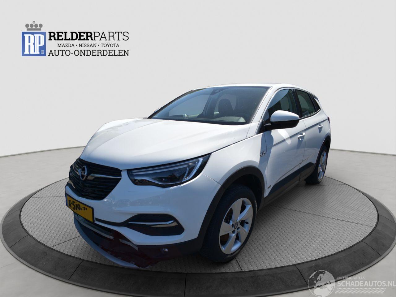Opel Grandland X 1.6 TURBO  HYBRIDE