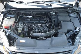 Ford Focus 1.6 16V picture 18