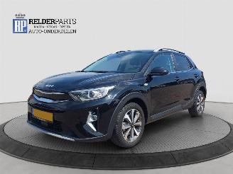 Unfallwagen Kia Stonic 1.0 T GD-I  MHEV DYNAMIC 2021/9